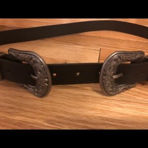 Double buckle western belt